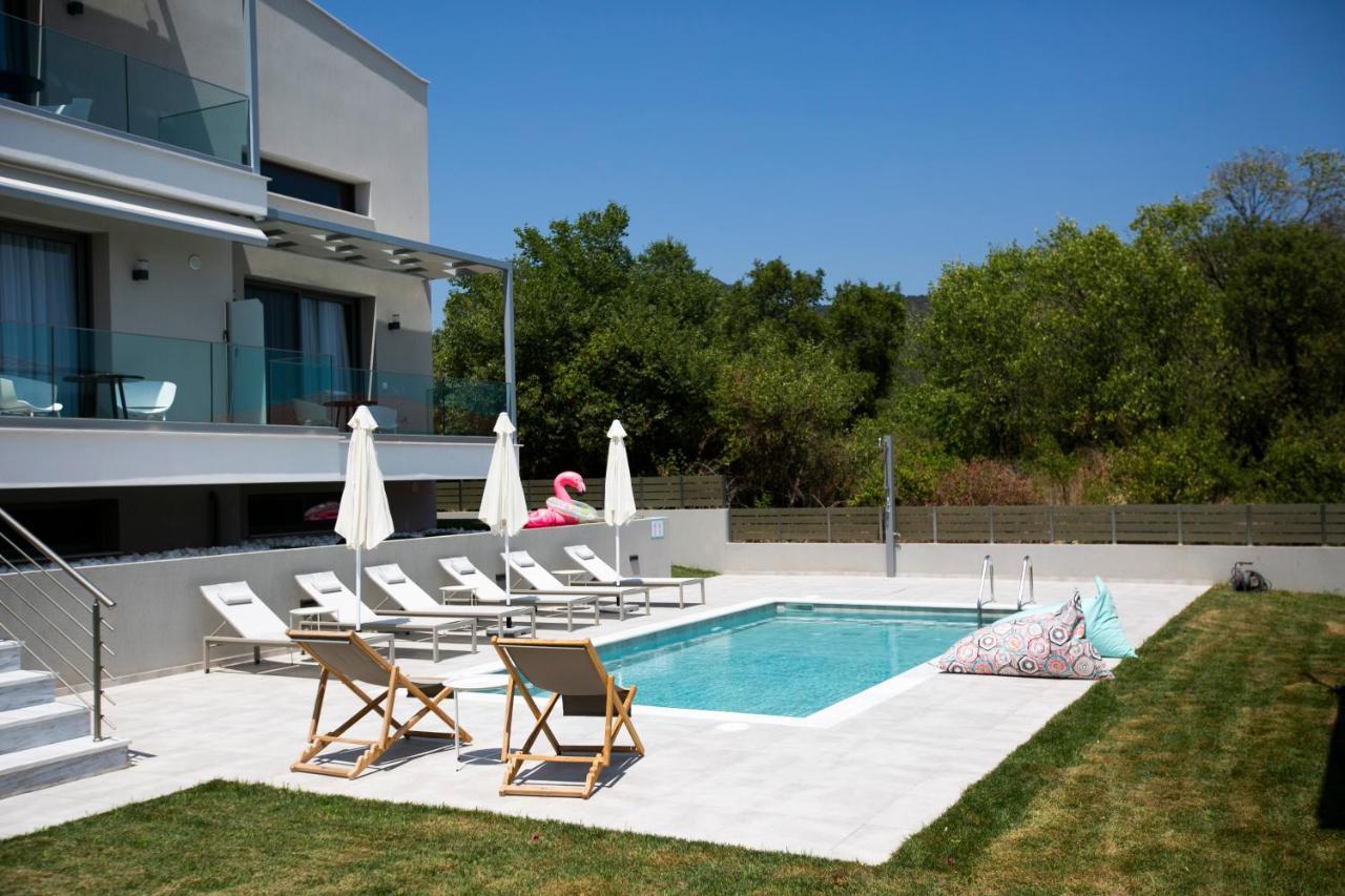 Arodo Suites Nea Iraklitsa 外观 照片