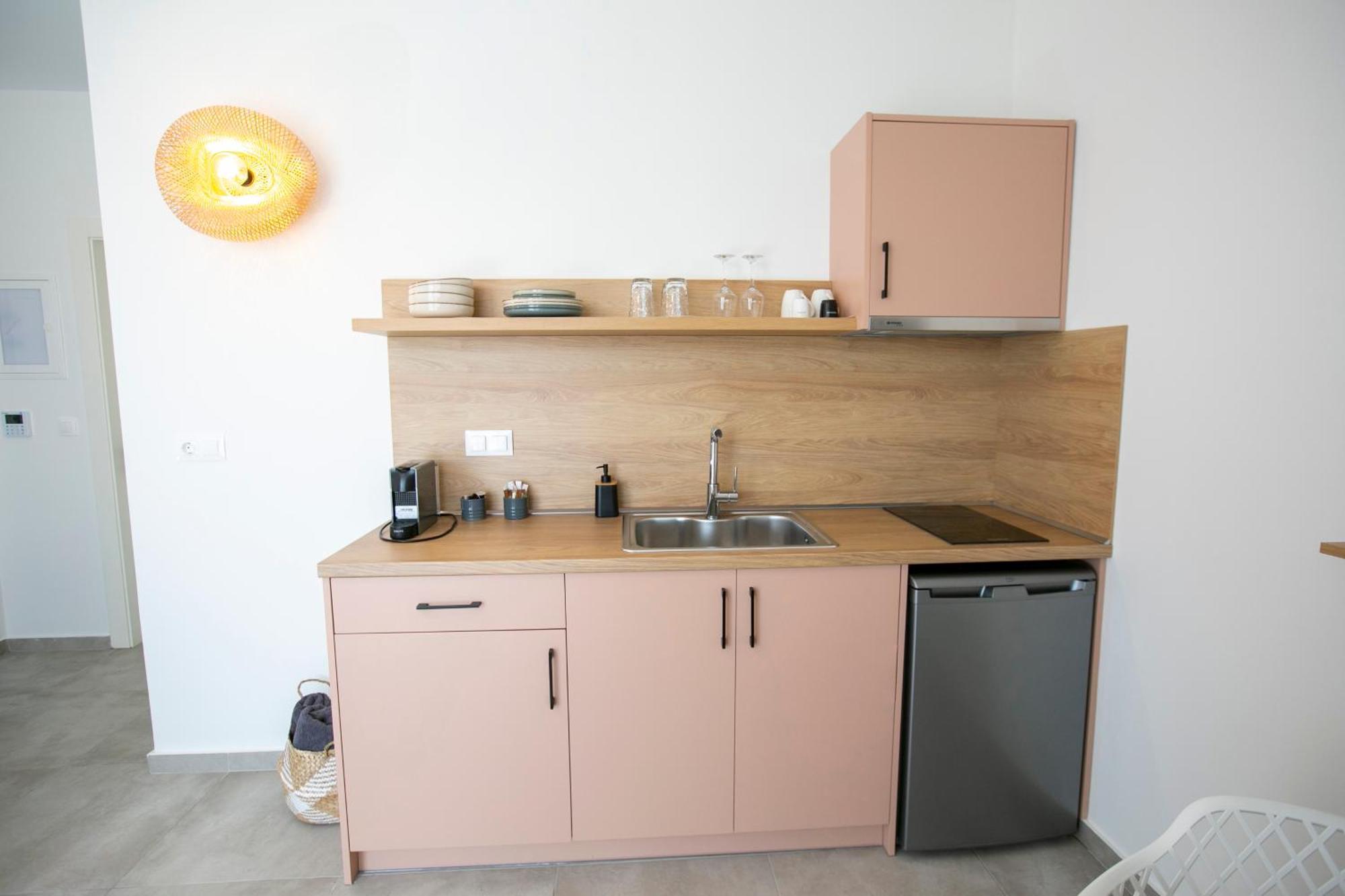 Arodo Suites Nea Iraklitsa 外观 照片