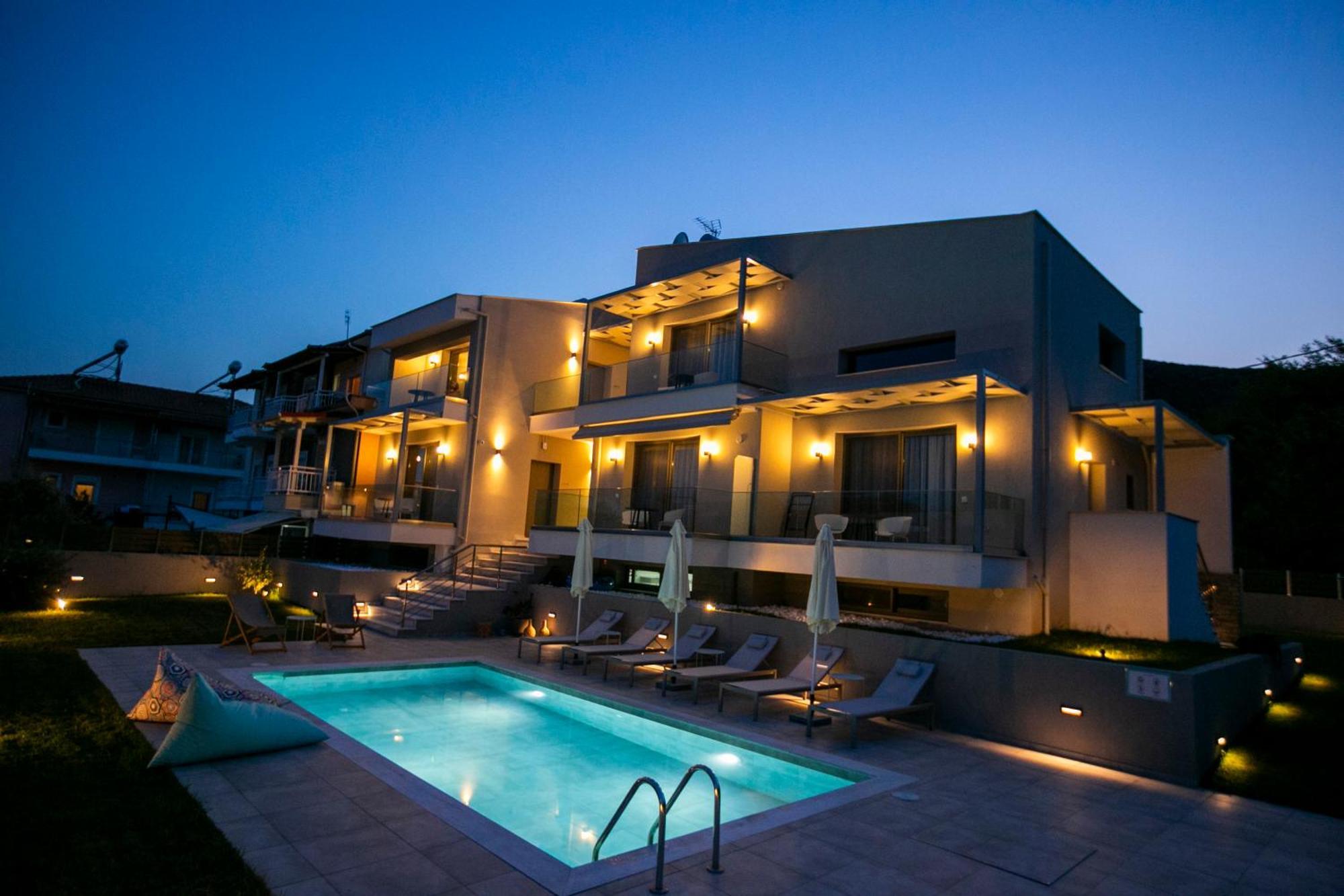 Arodo Suites Nea Iraklitsa 外观 照片