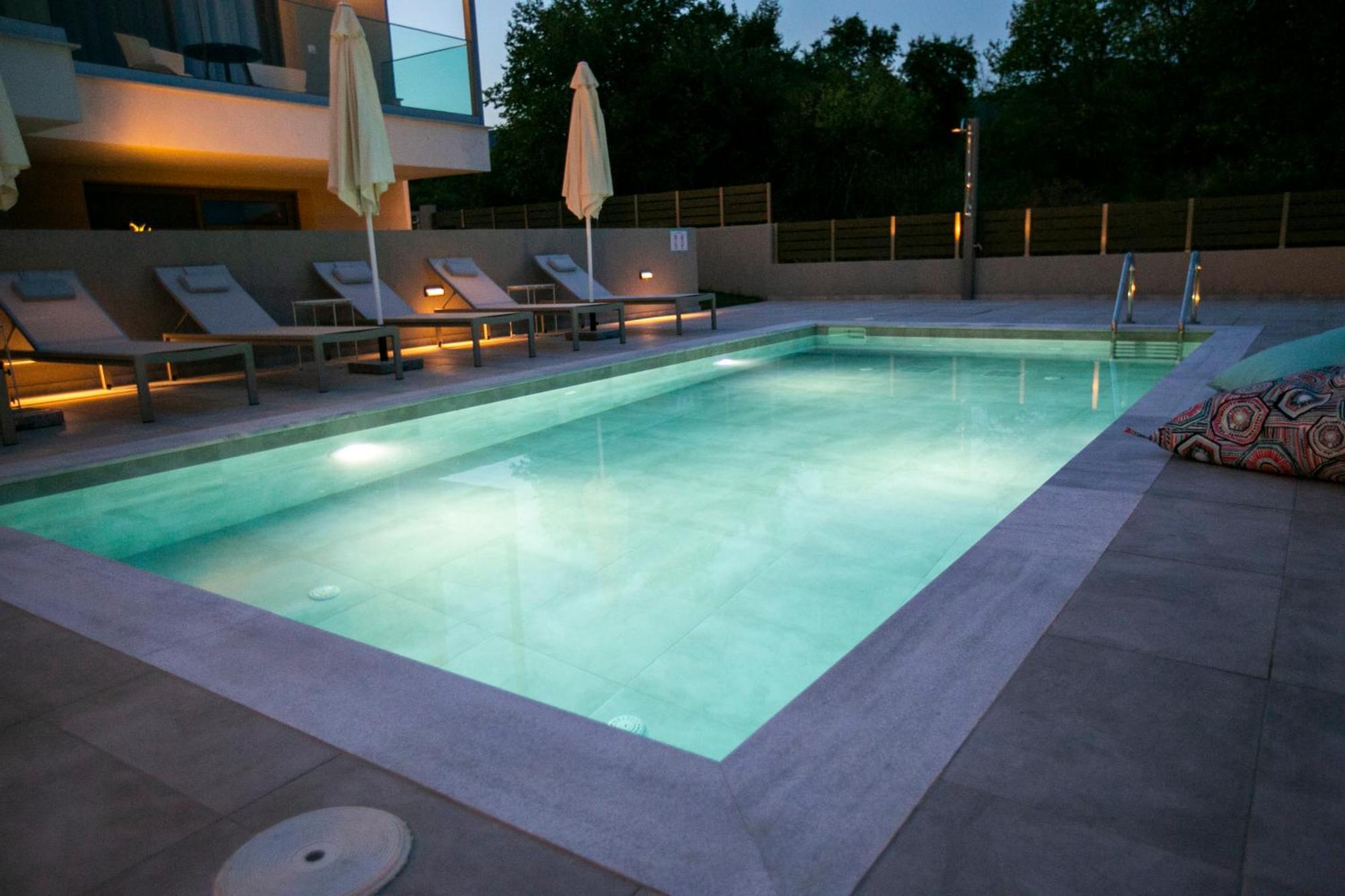 Arodo Suites Nea Iraklitsa 外观 照片
