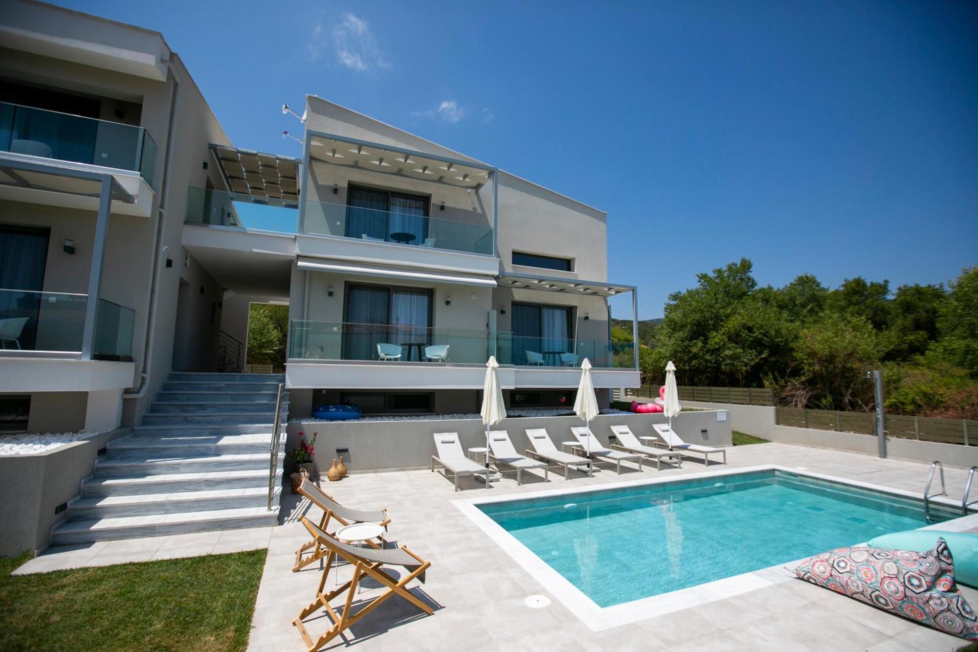 Arodo Suites Nea Iraklitsa 外观 照片