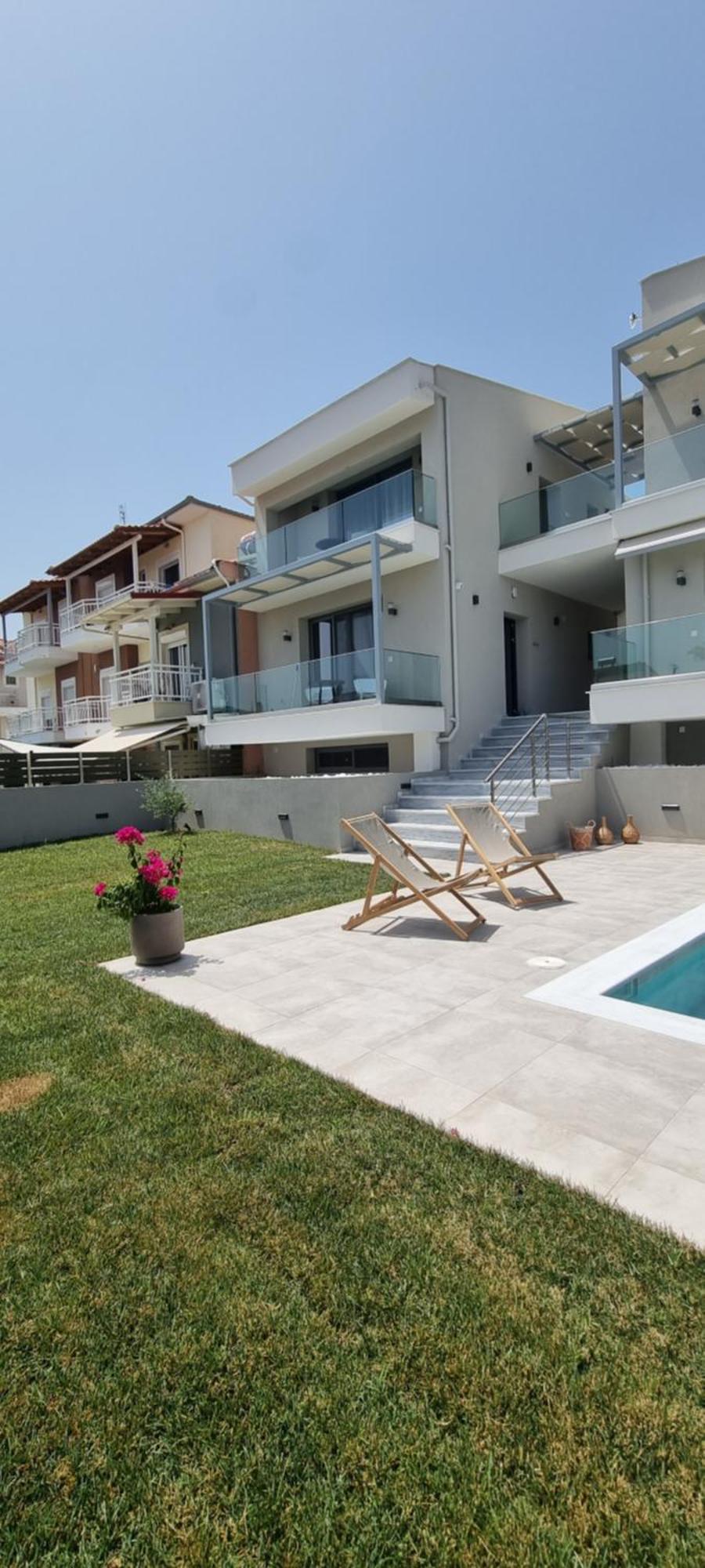 Arodo Suites Nea Iraklitsa 外观 照片
