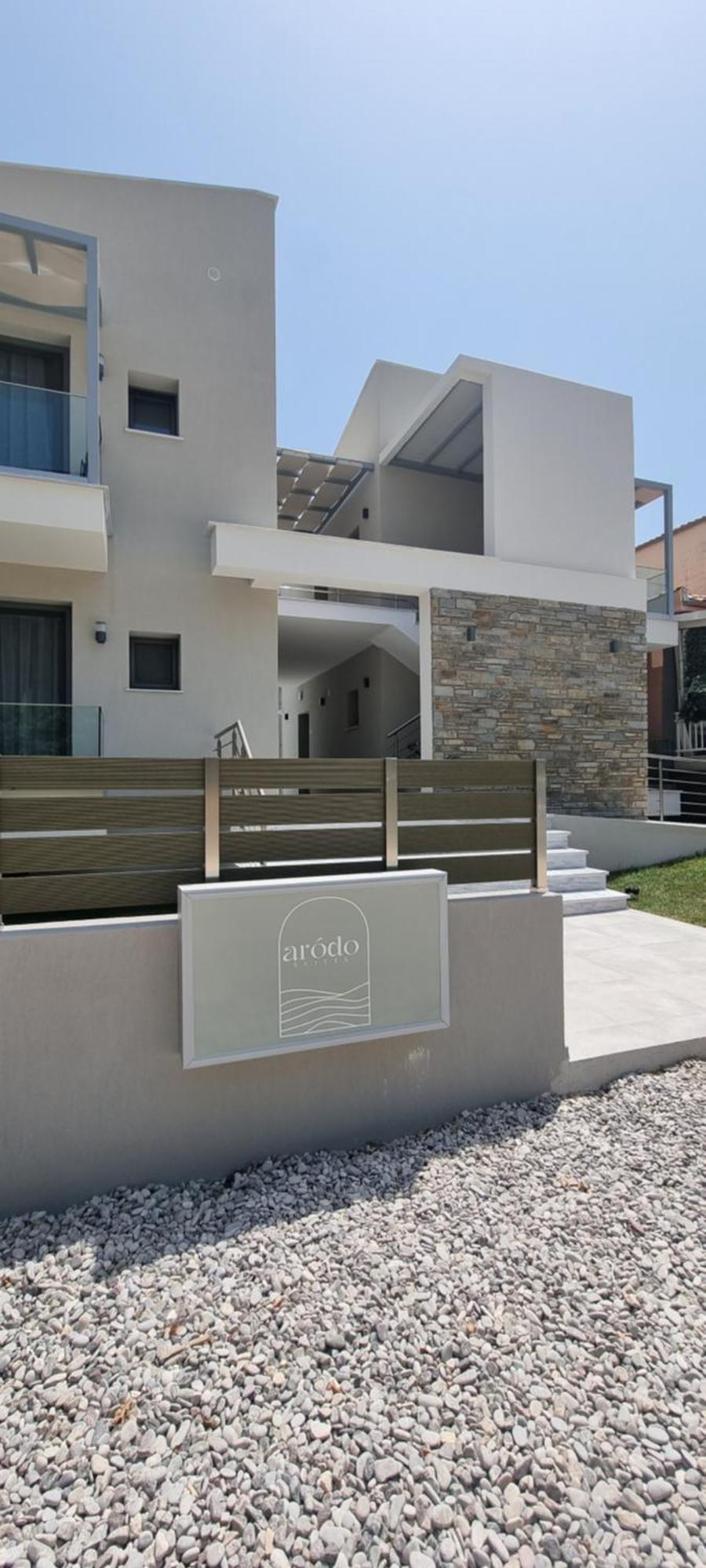 Arodo Suites Nea Iraklitsa 外观 照片