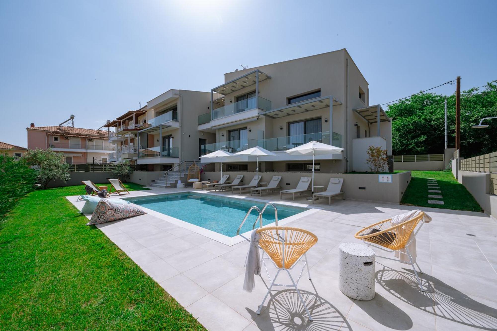 Arodo Suites Nea Iraklitsa 外观 照片