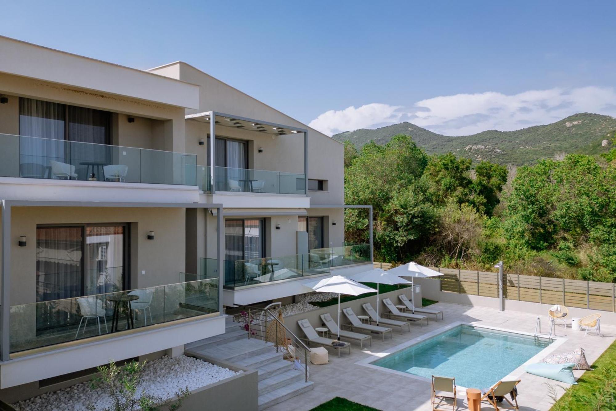 Arodo Suites Nea Iraklitsa 外观 照片